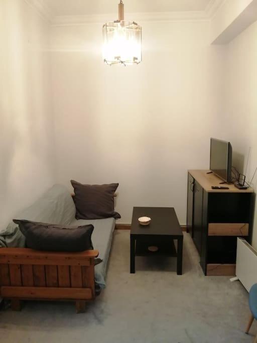 Apartament Ανακαινισμένο 8 Λεπτά Από Το Μετρό. Ateny Zewnętrze zdjęcie